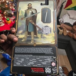 Hasbro Dungeons & Dragons Figure with Sword Accessory